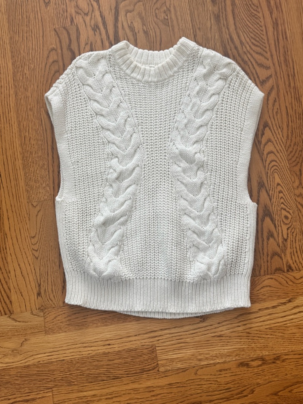 a new day Cream Cable-Knit Sleeveless Sweater Vest